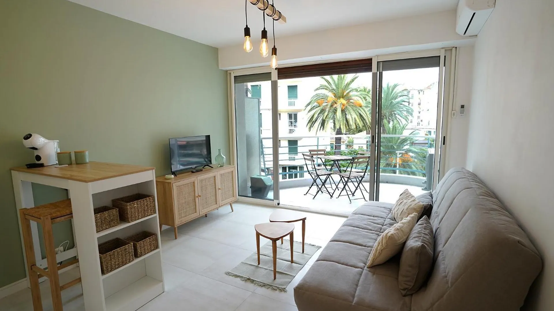 Studio A 1Min Des Plages, Juan Les Pins Antibes Lägenhet